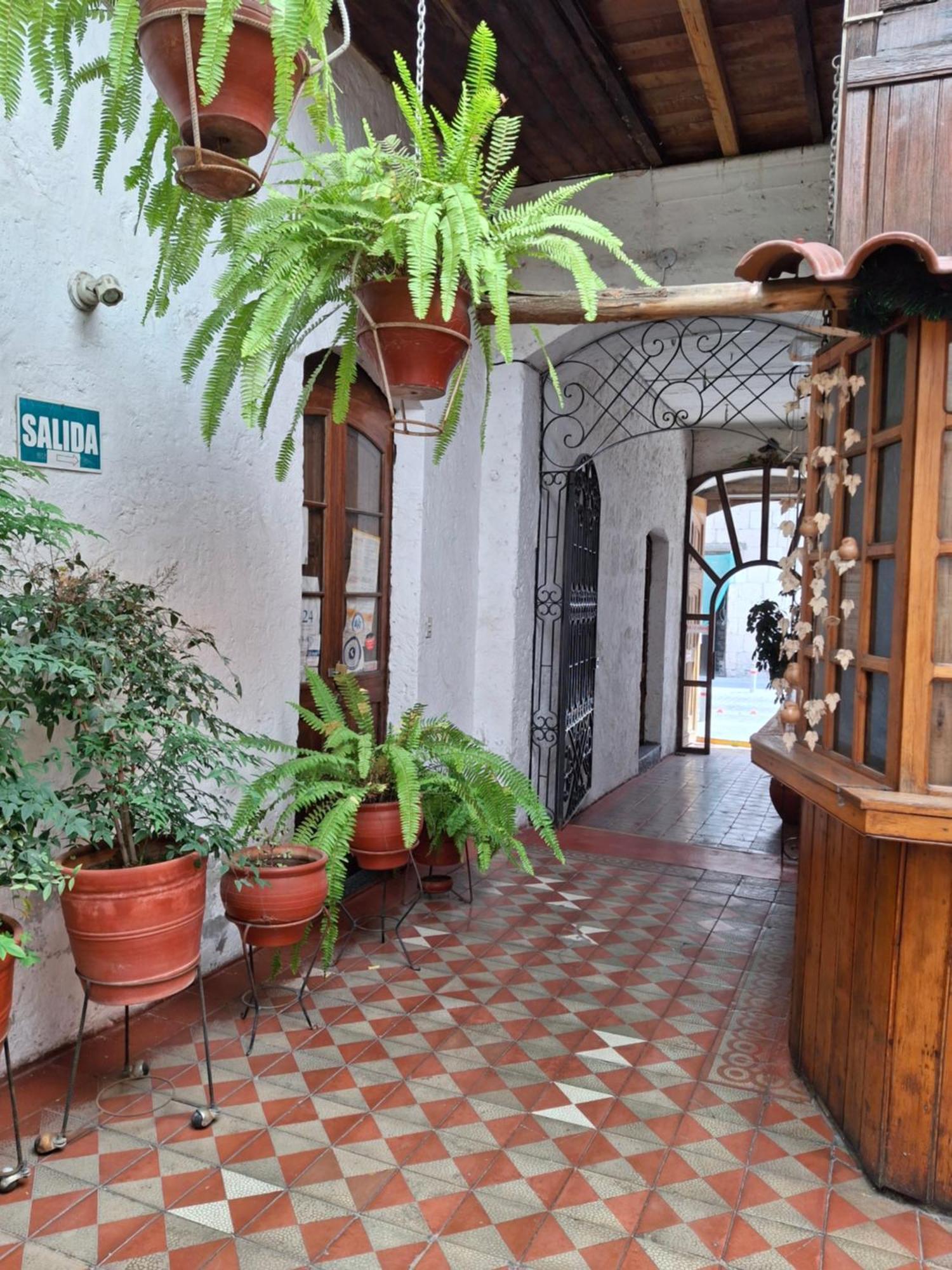 Hostal Lluvia De Oro Арекуипа Екстериор снимка