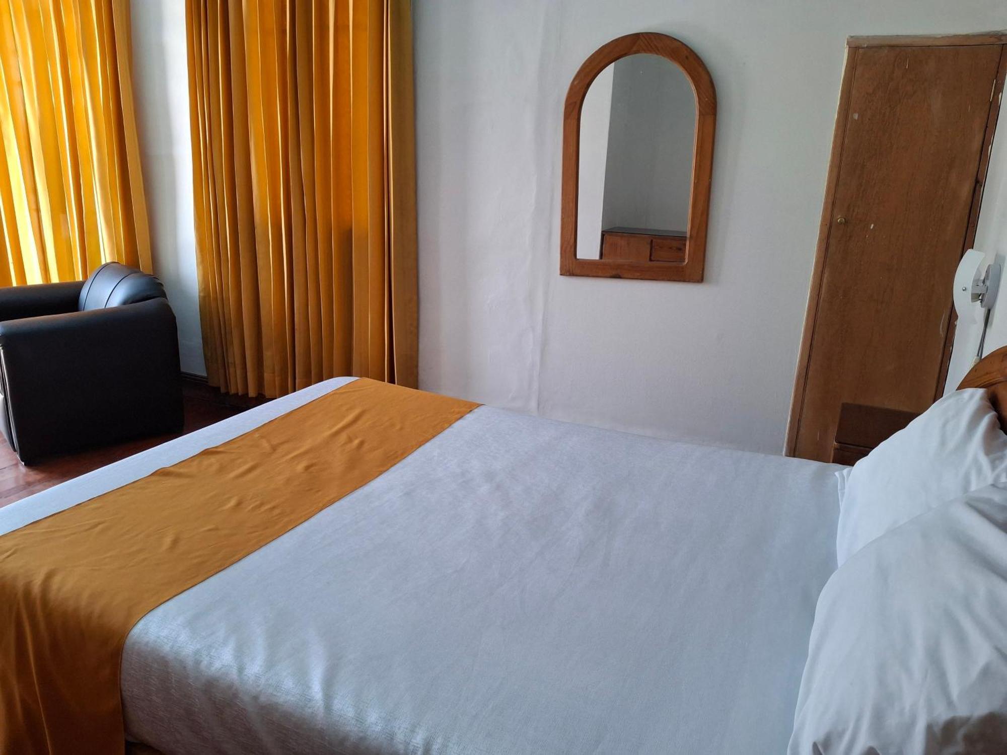 Hostal Lluvia De Oro Арекуипа Екстериор снимка